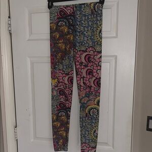 Viv Collection Colorful Paisley Peacock Pattern Leggings
